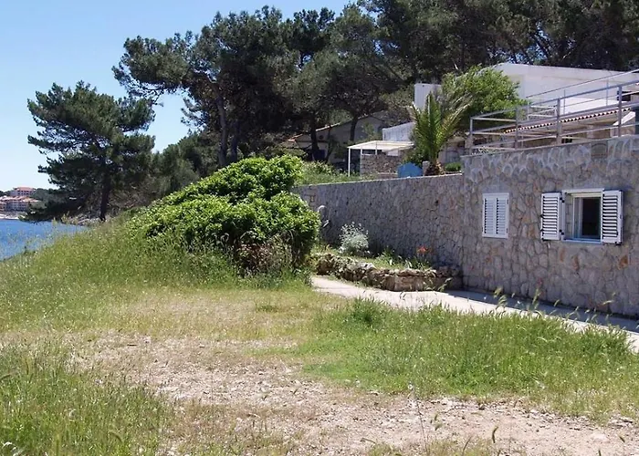 Guest house Lacic 3*