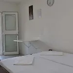 Lacic Gostinjska kuća
